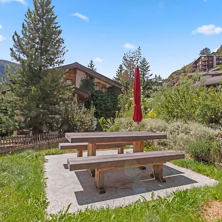 Zermatt, 4 Pers, 3 Lits - Balcon Avec Vue Et Petit Jardin *