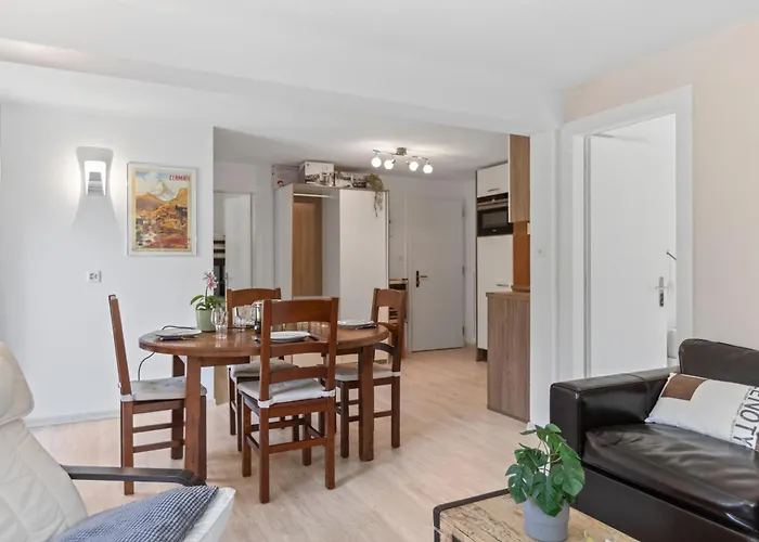 Zermatt, 4 Pers, 3 Lits - Balcon Avec Vue Et Petit Jardin