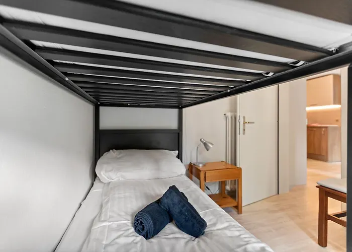 Zermatt, 4 Pers, 3 Lits - Balcon Avec Vue Et Petit Jardin 체르마트