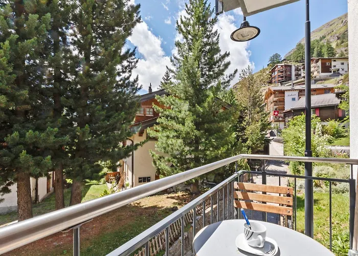 Zermatt, 4 Pers, 3 Lits - Balcon Avec Vue Et Petit Jardin Zermatt