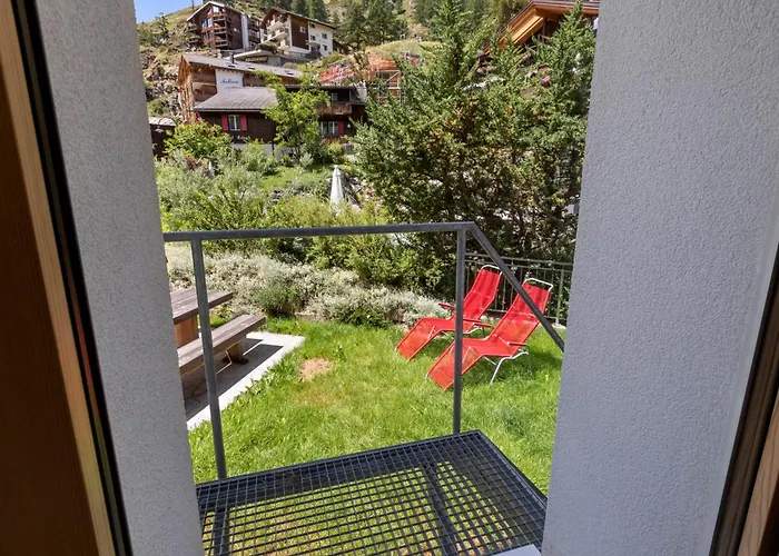 Zermatt, 4 Pers, 3 Lits - Balcon Avec Vue Et Petit Jardin Appartement
