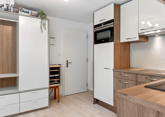 Zermatt, 4 Pers, 3 Lits - Balcon Avec Vue Et Petit Jardin Appartement *