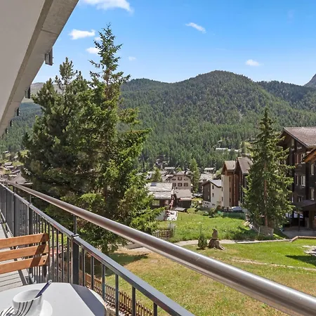 Zermatt, 4 Pers, 3 Lits - Balcon Avec Vue Et Petit Jardin アパート *