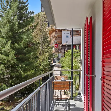 Zermatt, 4 Pers, 3 Lits - Balcon Avec Vue Et Petit Jardin アパート ツェルマット