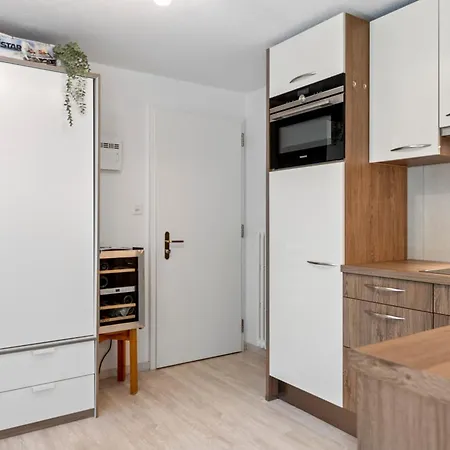 Zermatt, 4 Pers, 3 Lits - Balcon Avec Vue Et Petit Jardin Appartement *